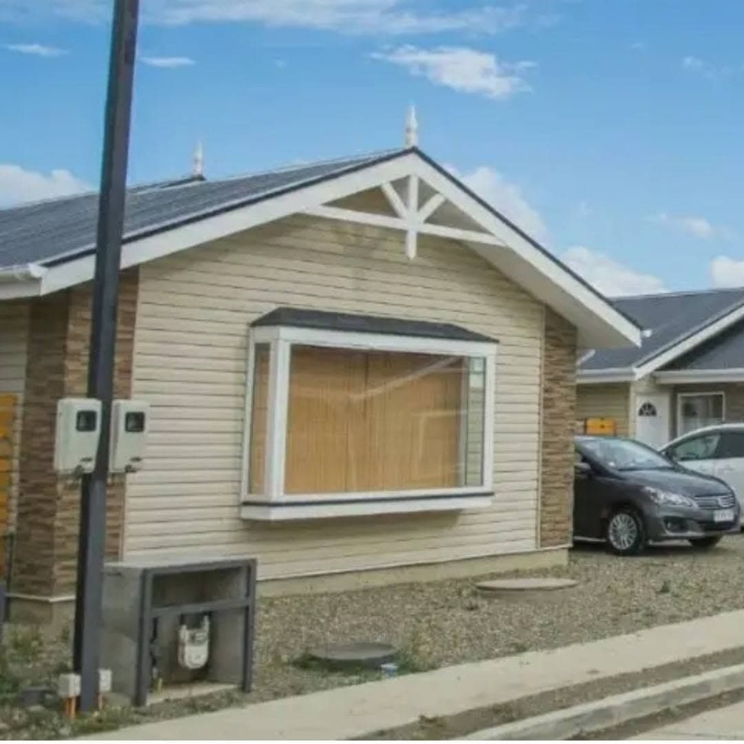 Casa de cuatro dormitorios en Villa Pudeto, Punta Arenas
